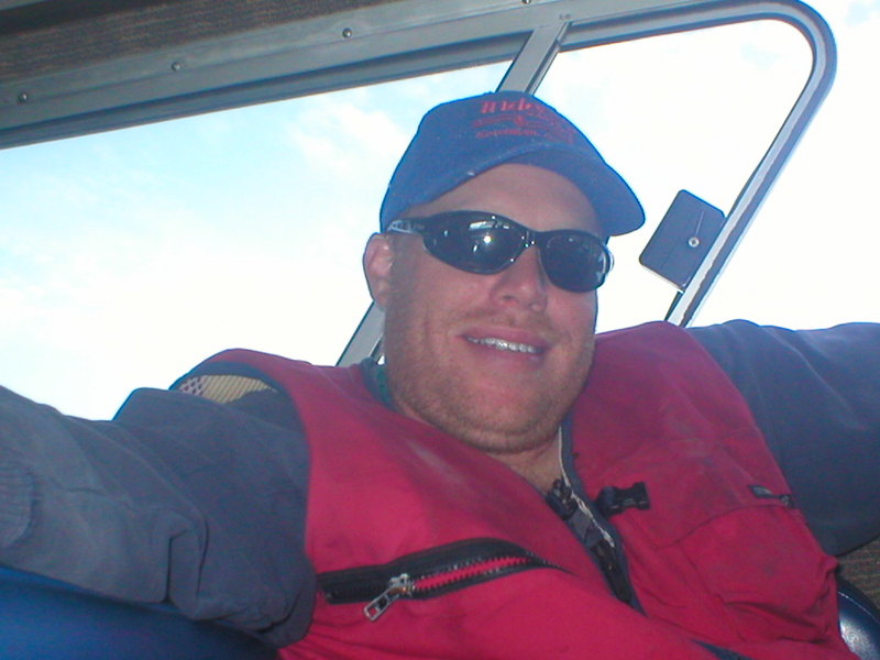 Date this happy United States man Akcaptain from Ketchikan US1266