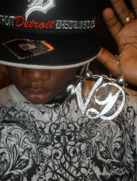 Date this attractive United States man Mrills from Detroit US1520