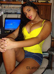 happy Colombia girl Mercedes from San Andres CO9218