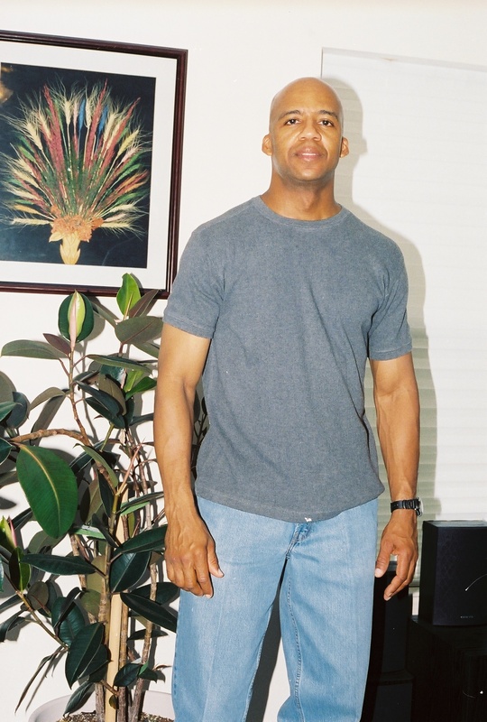 Date this athletic United States man Kelvin from Hampton US1819