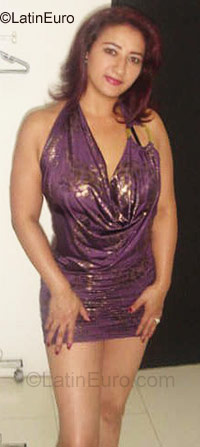 Date this sultry Colombia girl Luz Adriana from Manizales CO610