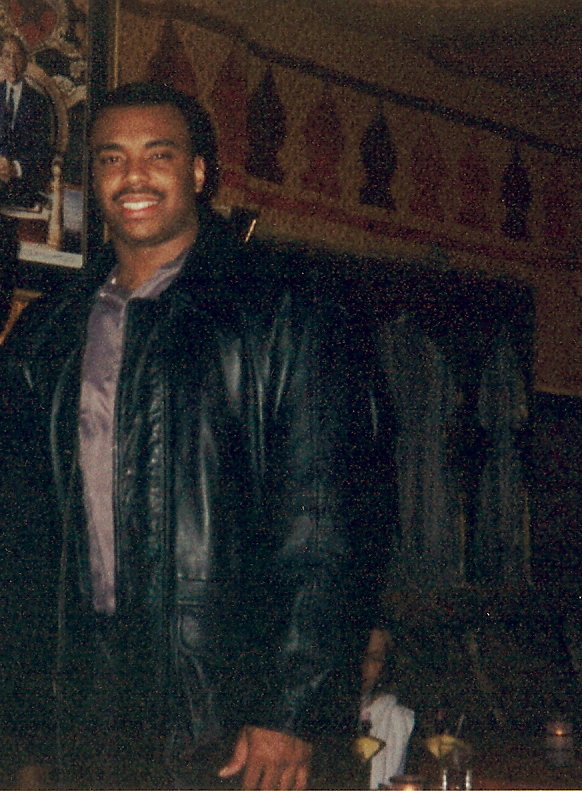 Date this happy United States man Mr. from Atlanta US1937