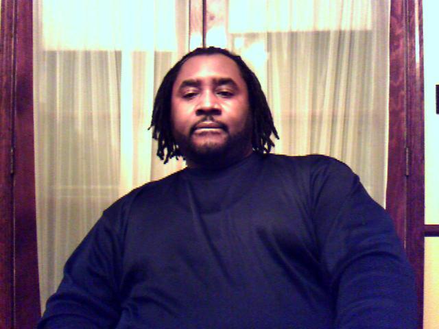 Date this foxy United States man HO from Clinton DO674