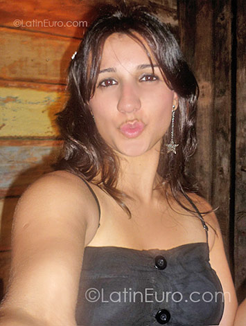 Date this delightful Brazil girl Luciana from Brasilia BR947