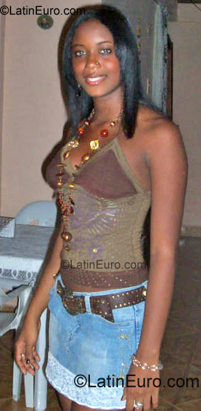 Date this pretty Colombia girl Valentina from Medellin CO697