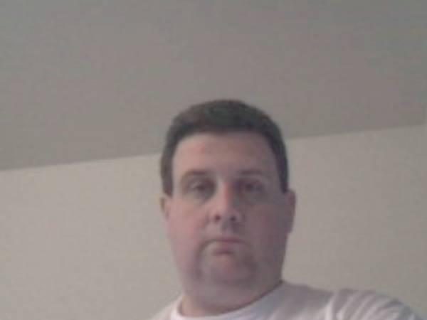 Date this pretty United States man Kev98122 from Seattle US2355