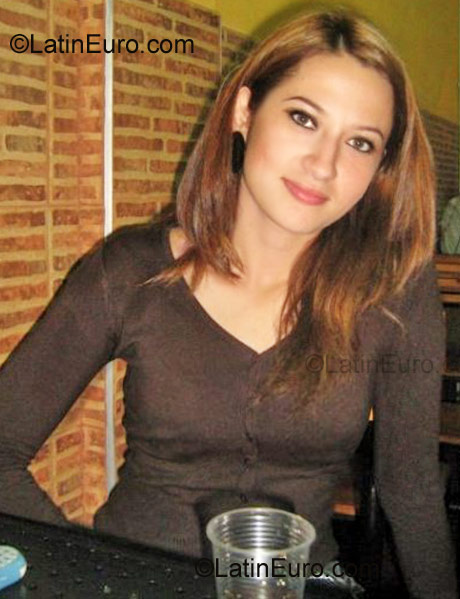 Date this nice looking Colombia girl Angie Marcela from  CO788