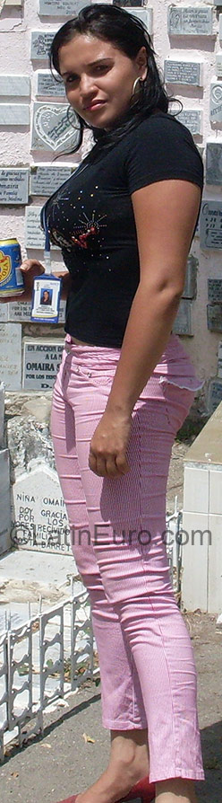 Date this hot Colombia girl Erika Angarita from Ibague CO806