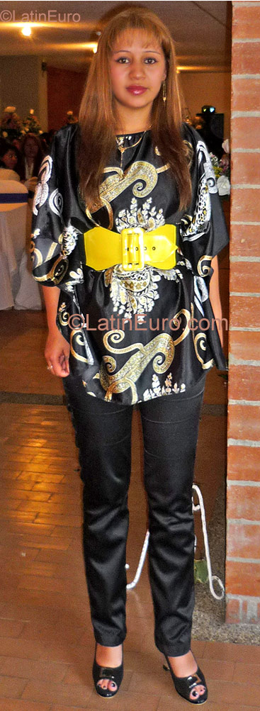 Date this stunning Colombia girl Yury from Bogota CO809