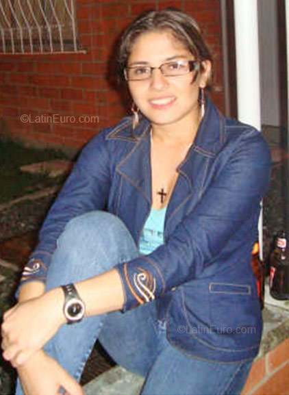 Date this delightful Colombia girl Marcela from Pereira CO822