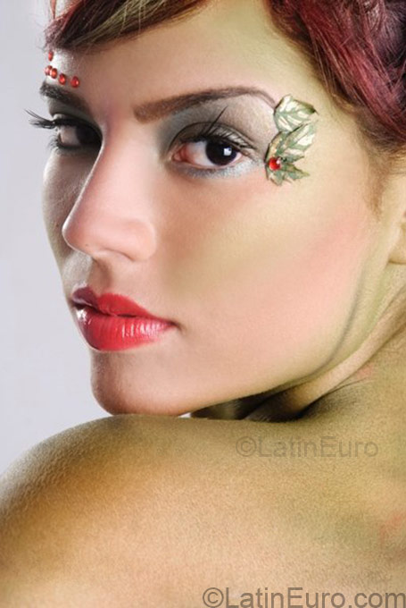 Date this happy Colombia girl Angie from  CO837