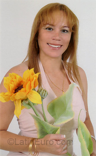 Date this athletic Peru girl Cecilia Mercedes from Lima PE89