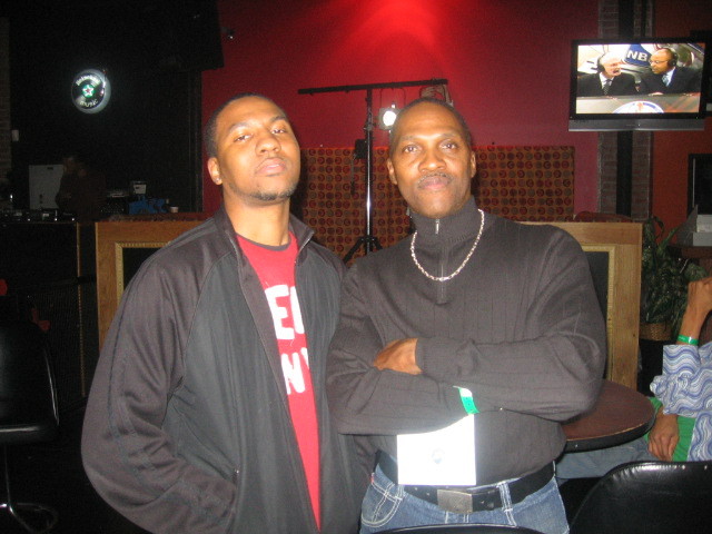 Date this tall United States man Anewman4u2 from East St. Louis US2579