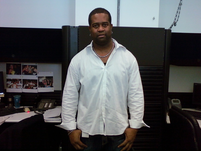 Date this athletic United States man Yusuf from New York US2760