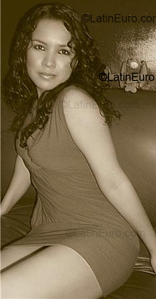 Date this passionate Mexico girl Candelaria Lizbeth from Nogales MX66