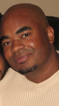 Date this happy United States man Chaz468 from San Francisco US2903