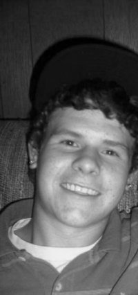 Date this fun United States man Kp08 from Thomasville US2905