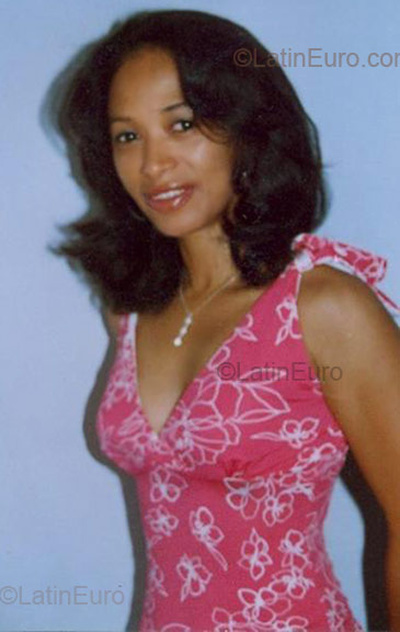 Date this georgeous Colombia girl Marly from Barranquilla CO1018