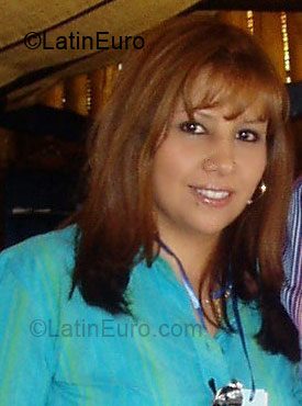 Date this hard body Colombia girl Luz Mireya from Bogota CO1159