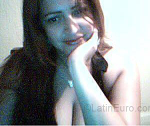 Date this georgeous Colombia girl Sintia76 from Barranquilla CO1203