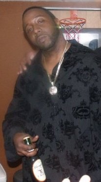 Date this tall United States man Vsnipes from Turnersville US3410