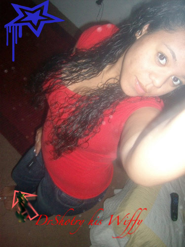 Date this happy United States girl Shotry18 from Wash Heightzz US3427