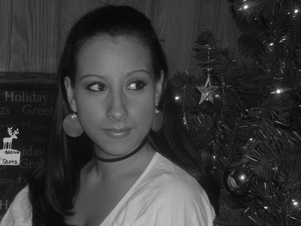 Date this sensual Lebanon girl Sexyfish from Cotonou LB4