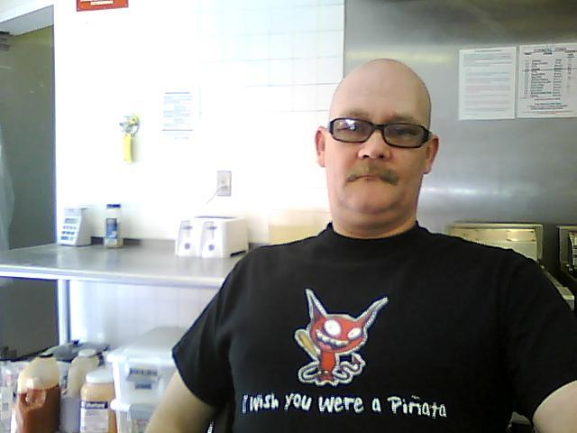 Date this young United States man Leslie from birmingham US3915