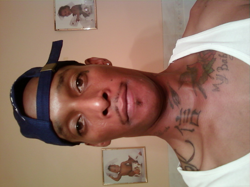 Date this georgeous United States man BIG from Philadelphia US4093