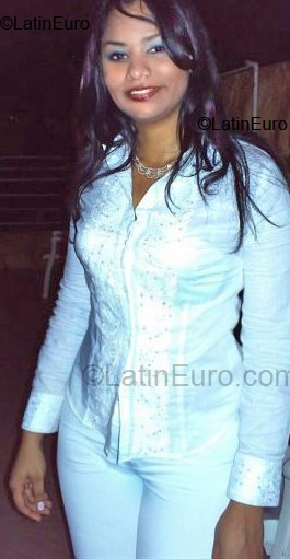 Date this fun Colombia girl Naymeth from Barranquilla CO1631