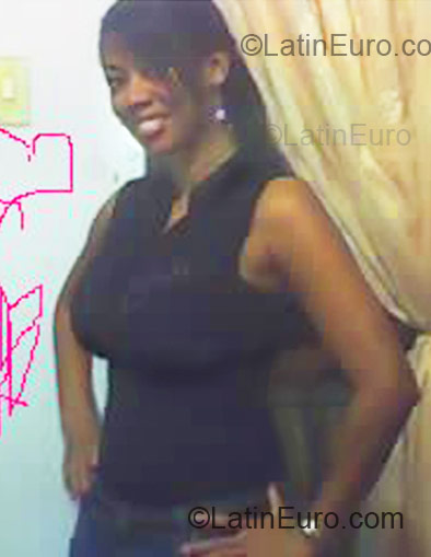 Date this hard body Colombia girl Gloria from Cali CO1760