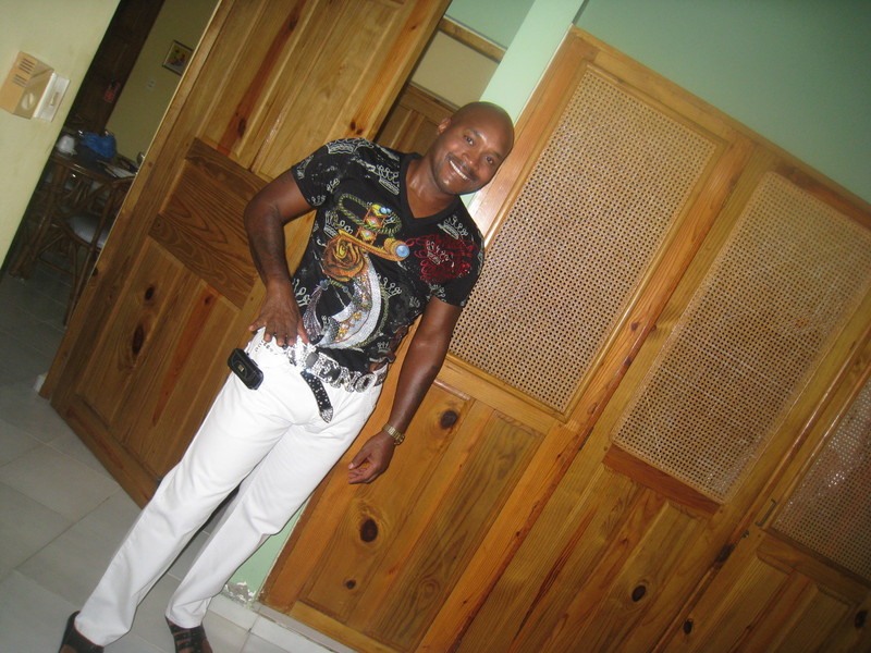 Date this hot United States man Chocolatethunde from newark US4520