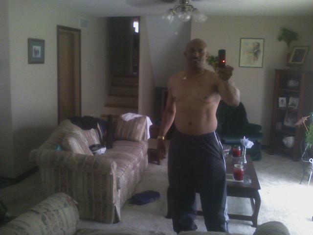 Date this cute United States man Skeeter53 from Kansas City US4521