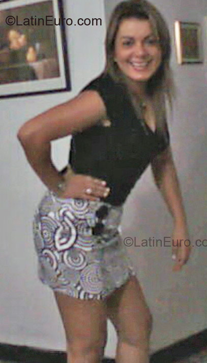 Date this exotic Colombia girl Liliana from Dosquebradas CO1808