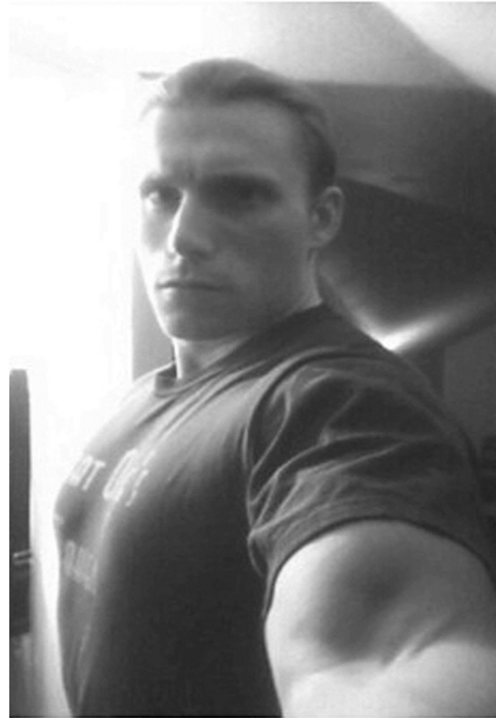 Date this cute United States man N80 from Cleveland US4587