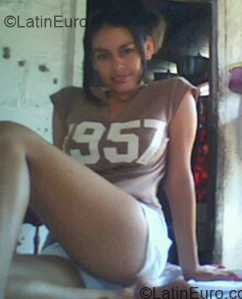 Date this exotic Colombia girl Kerys Patricia from Cordoba CO1898