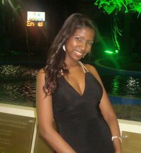 Date this foxy Colombia girl ALEXXA from Cali CO1996