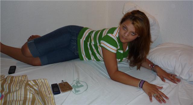 Date this funny Colombia girl Colombiana from Valledupar CO2448