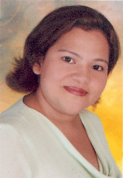 Date this gorgeous Colombia girl Soadora from Medellin CO2709