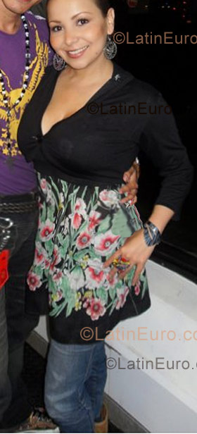 Date this sensual Colombia girl Erika Johanna from Bogota CO2732