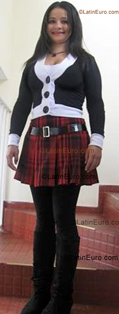 Date this passionate Colombia girl Mary Luz from Bogota CO2819