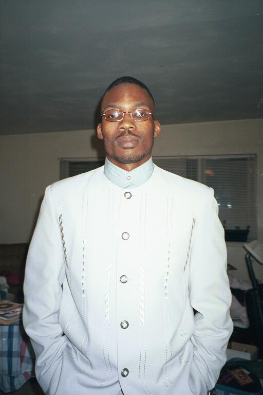 Date this nice looking United States man Erik from Mount Joy US5279