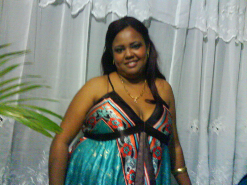 Date this nice looking Dominican Republic girl Idelma from Santiago DO3349