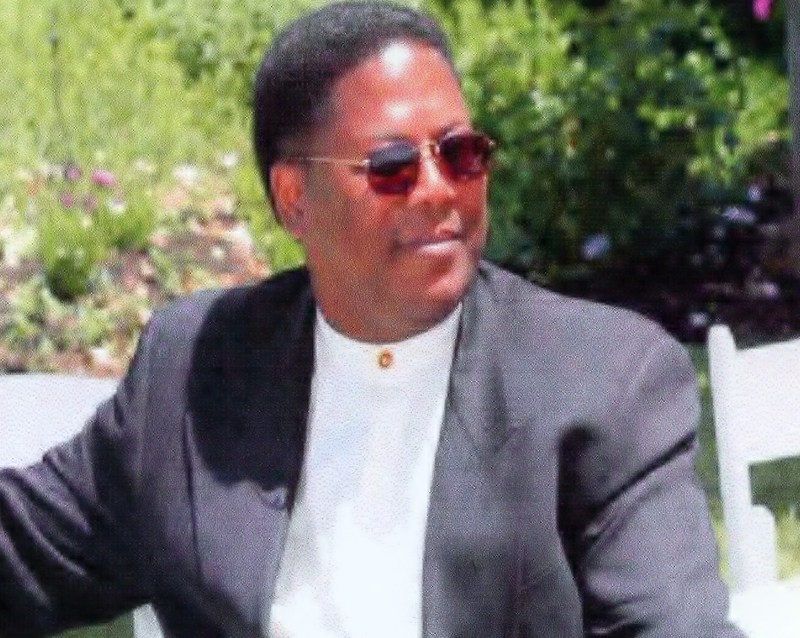 Date this nice looking United States man Paladin from Los Angeles US5411