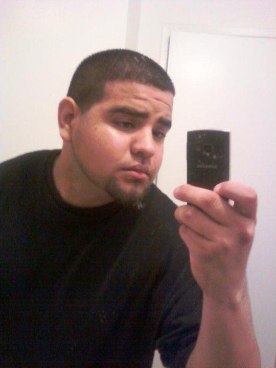 Date this pretty United States man Guillermo from San Jose US5561