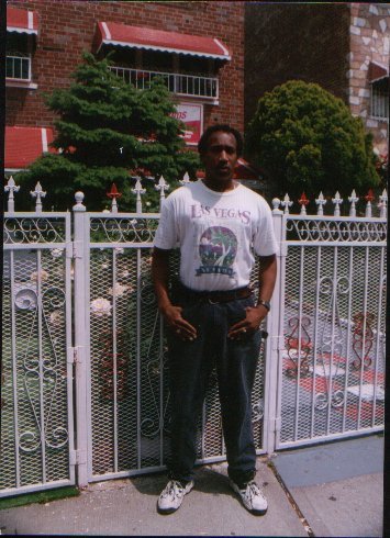 Date this nice looking United States man Nighthawk from New York US5610