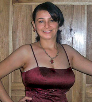 Date this charming Honduras girl Mariela Villa from Taulabe HN156