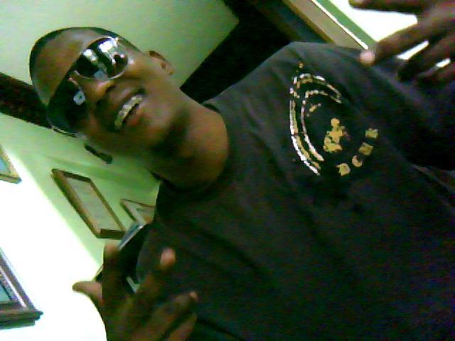 Date this voluptuous Dominican Republic man Dondinero from Santo Domingo DO3661