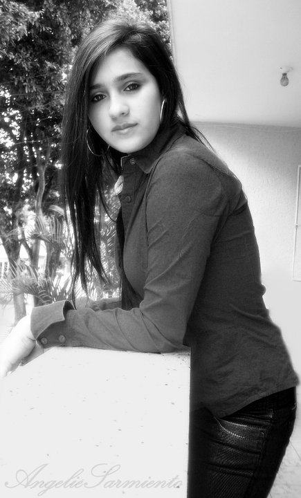 Date this cute Colombia girl AngelieS from Bucaramanga CO3311