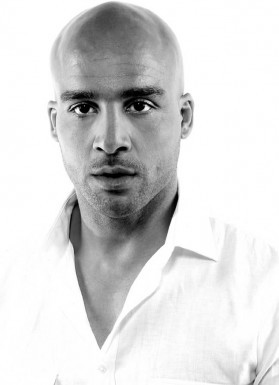 Date this georgeous United States man Fine_chocolat from New York US5680